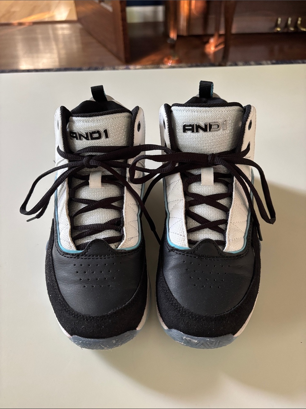 And1 Kids Black, White & Teal High-Top Sneakers size 4